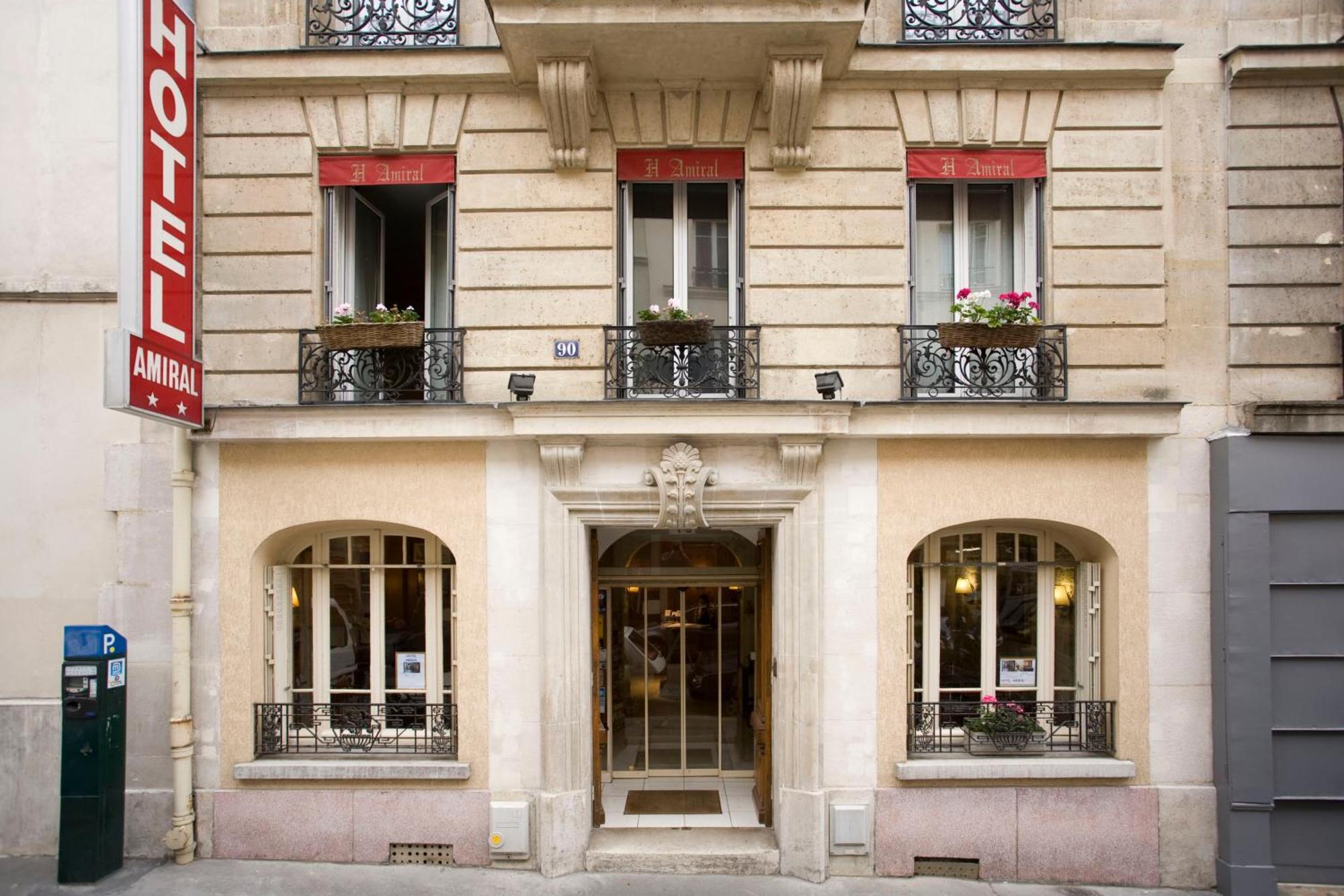 L'Amiral Hotel Paris Exterior photo