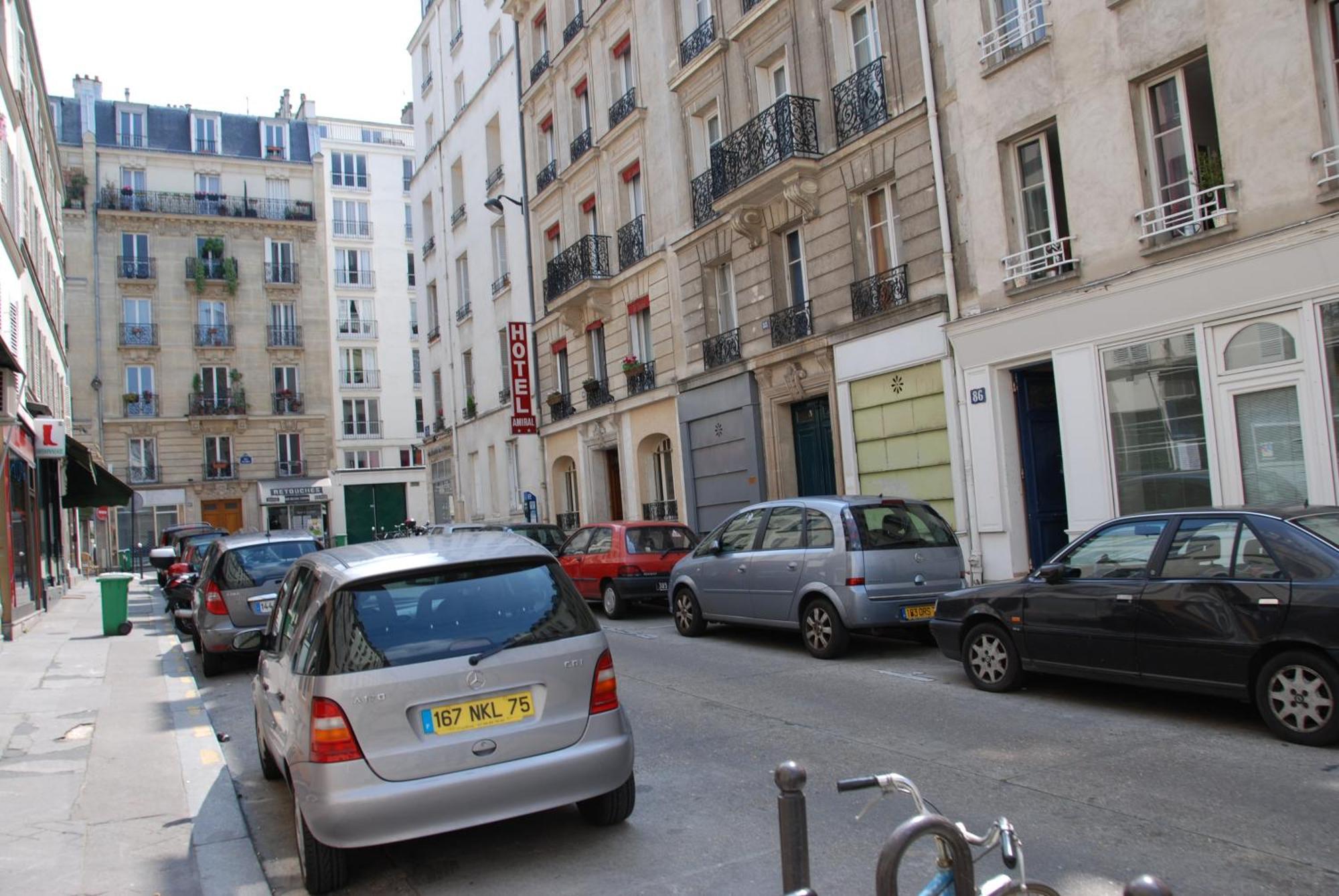 L'Amiral Hotel Paris Exterior photo